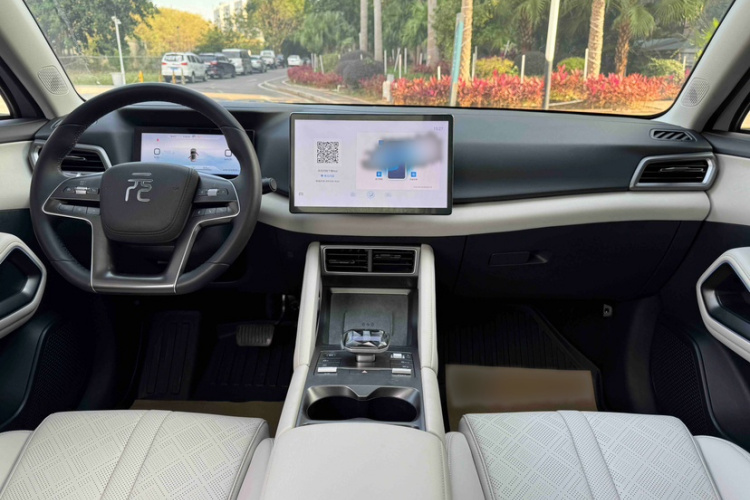 BYD YuanUP 2024 #17 BYD YuanUP 2024 car image #17