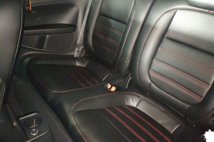 Volkswagen Beetle 2019 immagine di auto #17