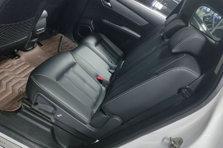 BYD 2019 #17 BYD 2019 car image #17