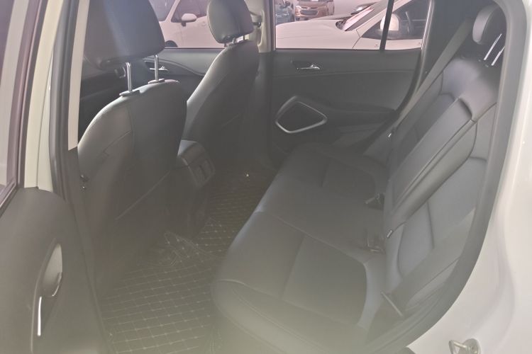 Hyundai ix35 2018 car image #17