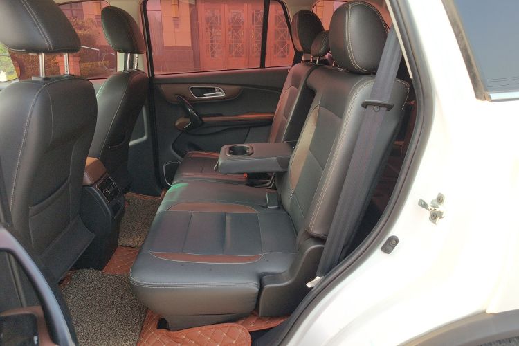 SWM X7 2018 imagen de coche #17