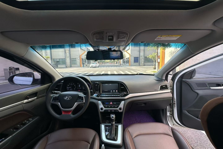 Hyundai Elantra AD 2016 car image #17