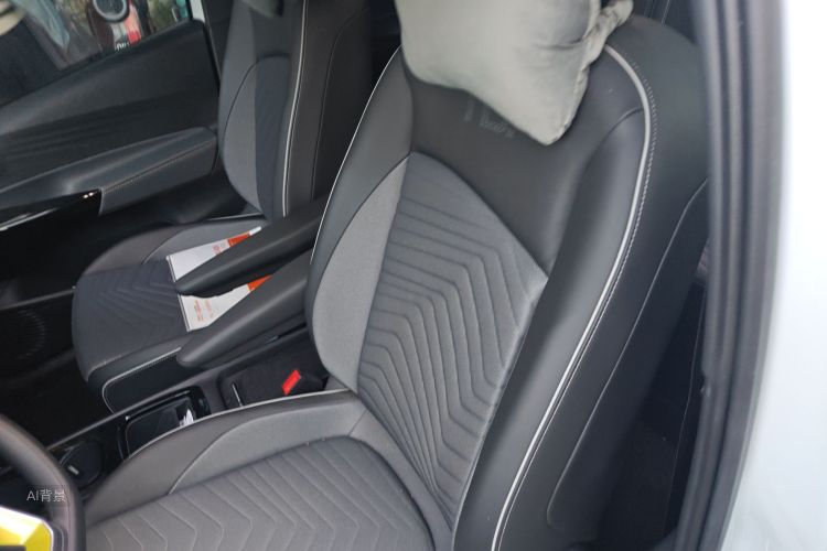 Volkswagen ID.3 2023 car image #17