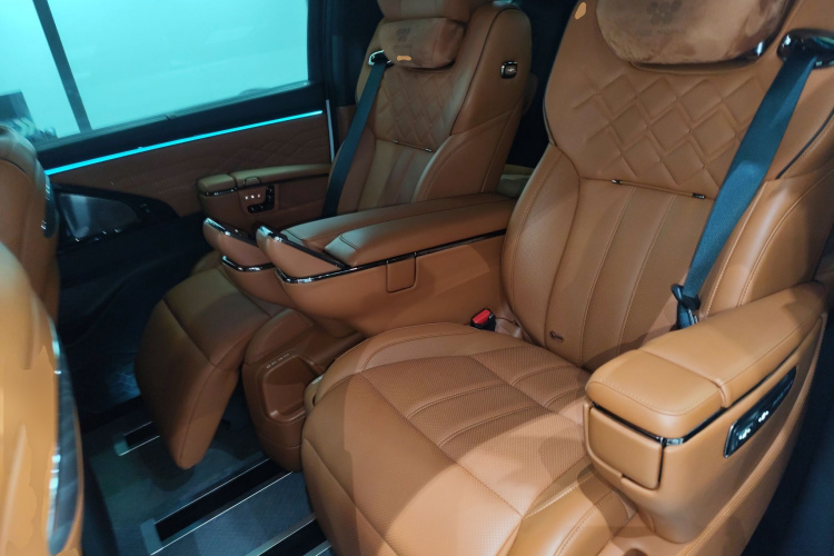 GAC Trumpchi Xiangwang M8 2025 car image #17