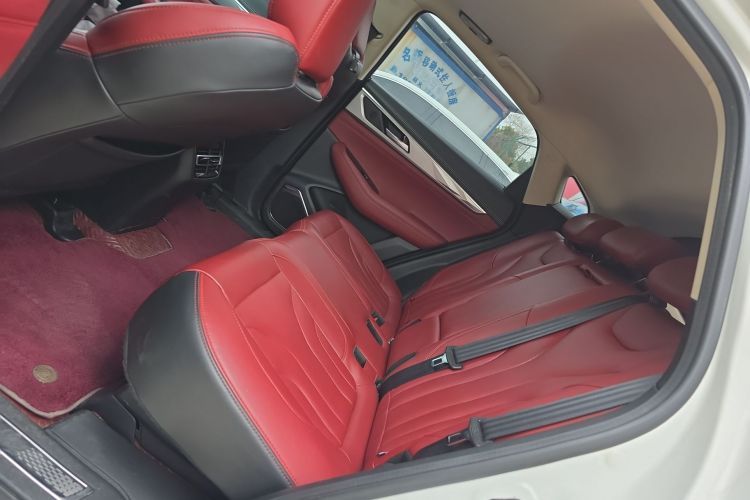 Changan CS85 Coupe 2022 car image #17