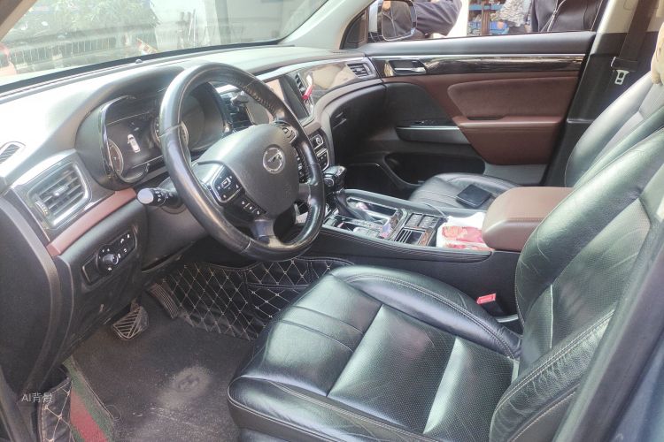 GAC Trumpchi GS8 2017 #17 GAC Trumpchi GS8 2017 car image #17