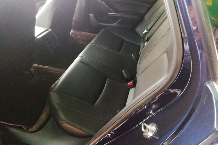 Honda Inspire 2022 car image #17