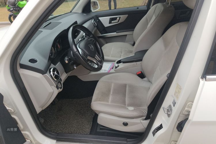 Mercedes-Benz GLK Class 2014 car image #17