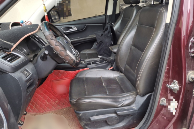 SWM X7 2017 imagem de carro #17