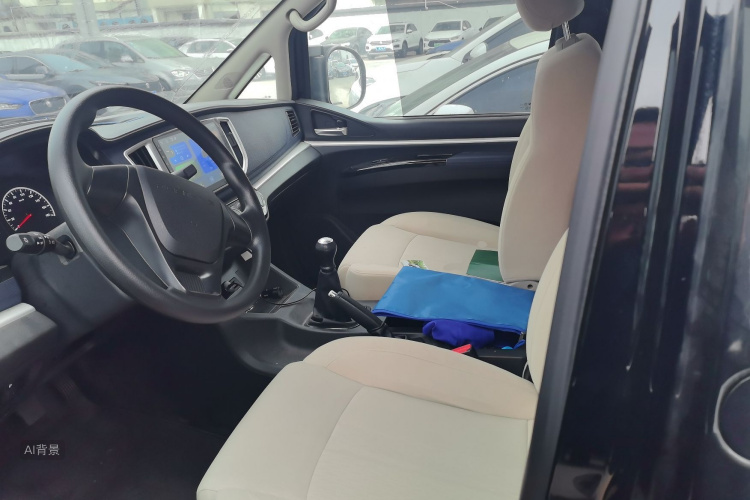 Forthing Lingzhi 2024 car image #17