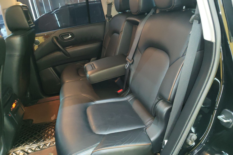 日产 途乐 2018 汽车图片 #17