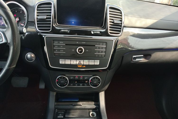 Mercedes-Benz GLE Coupe 2016 #17 Mercedes-Benz GLE Coupe 2016 car image #17
