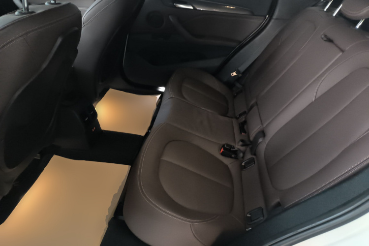 BMW X1 New Energy 2018 car image #17