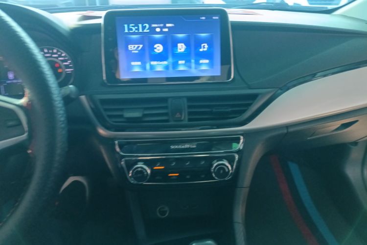 Soueast A5 Wing Dance 2018 car image #17