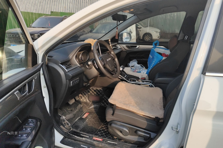 Haval M6 2022 #17 Haval M6 2022 car image #17