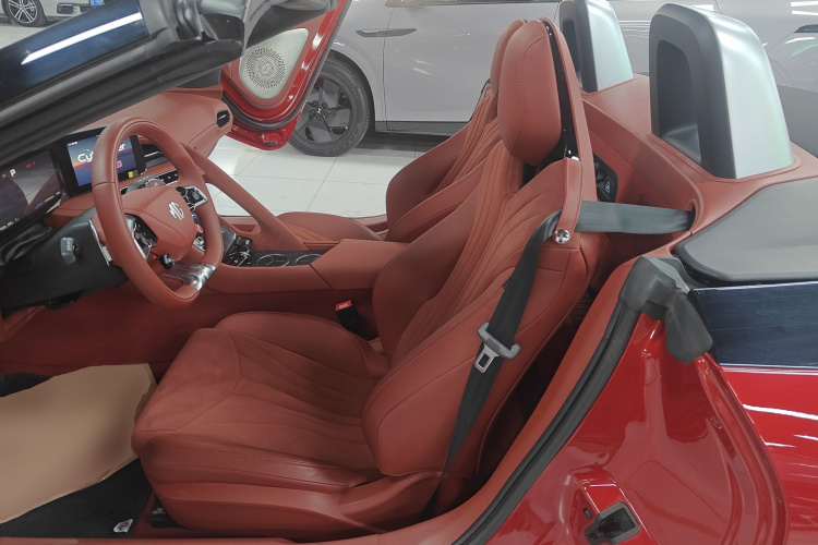 MG Cyberster 2025 car image #17