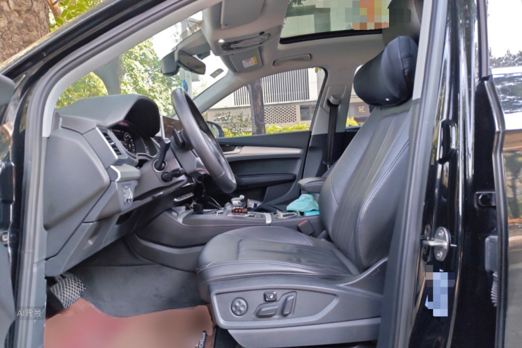 Audi Q5L 2020 #17 Audi Q5L 2020 car image #17