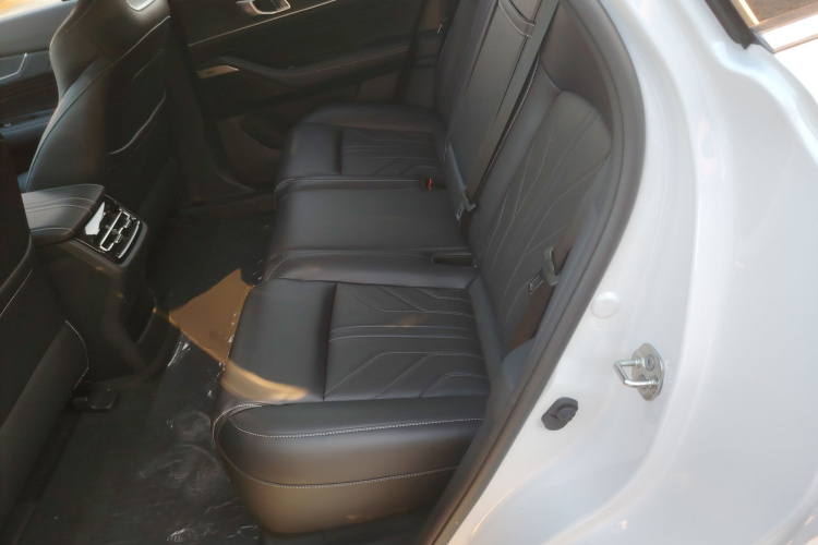 Changan UNI-K iDD 2025 #17 Changan UNI-K iDD 2025 immagine di auto #17