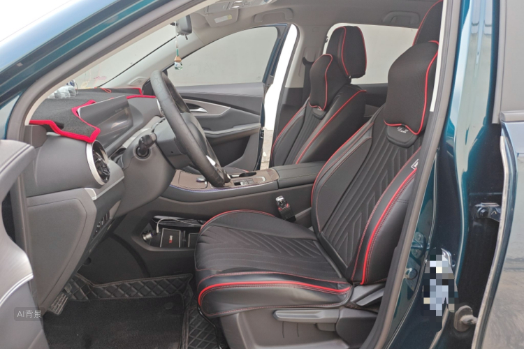 Forthing T5 EVO 2023 car image #17