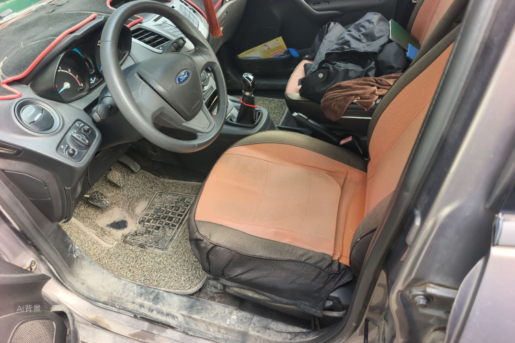 Ford Fiesta 2015 car image #17