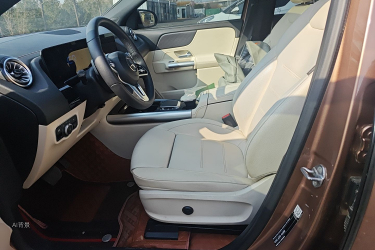 Mercedes-Benz EQA Class 2023 صورة سيارة #17