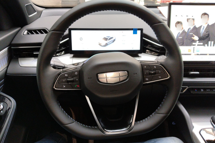 Preface 2025 immagine di auto #17
