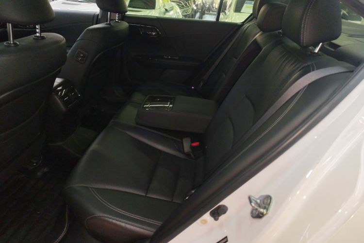 Honda Accord 2014 car image #17