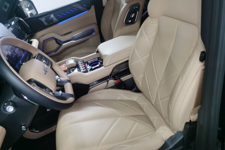 FangChengBao Leopard 8 2025 car image #17