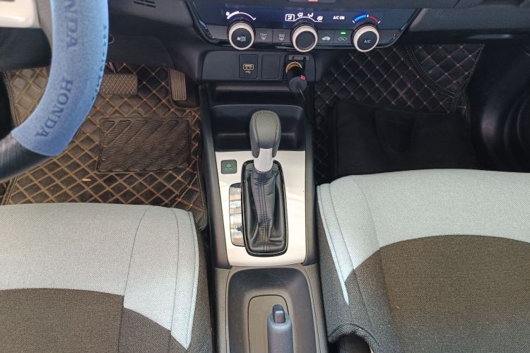 Honda Fit 2020 #17 Honda Fit 2020 car image #17