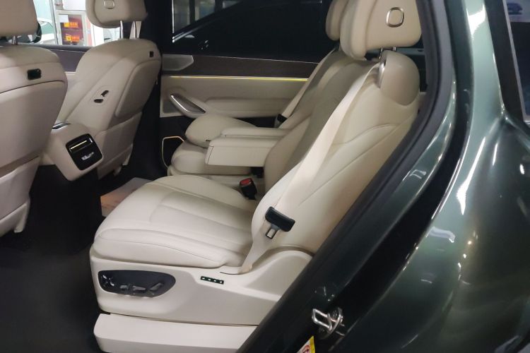 Denza N9 2025 #17 Denza N9 2025 car image #17