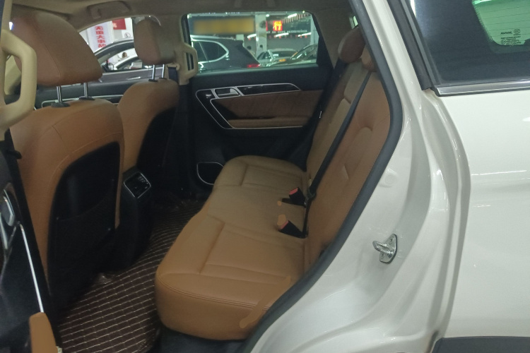 Haval H6 Coupe 2016 #17 Haval H6 Coupe 2016 car image #17