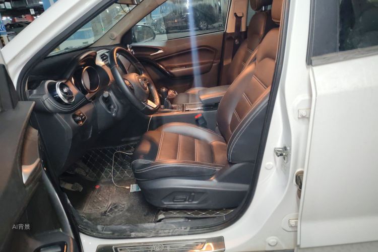 MG GS 2017 car image #17