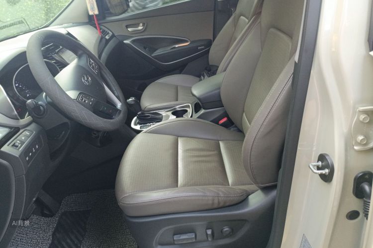 Hyundai Grand Santa Fe 2015 #17 Hyundai Grand Santa Fe 2015 car image #17