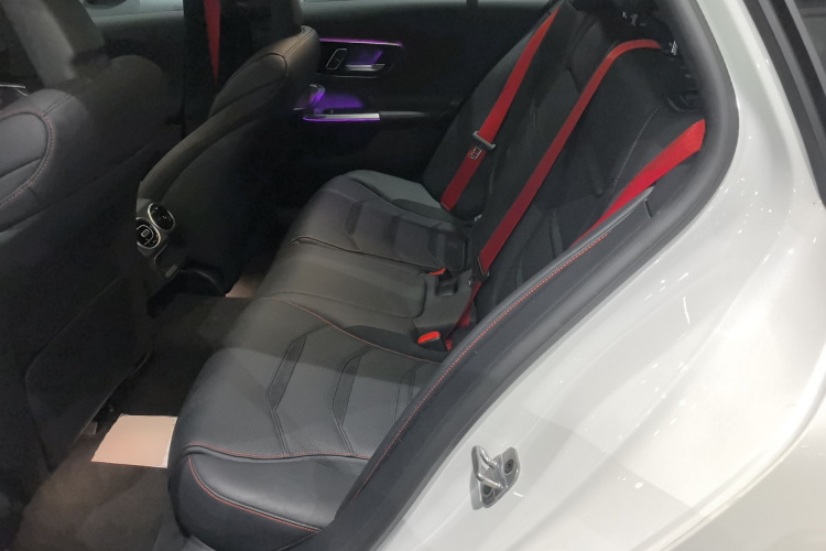 Mercedes-Benz C AMG 2024 #17 Mercedes-Benz C AMG 2024 immagine di auto #17