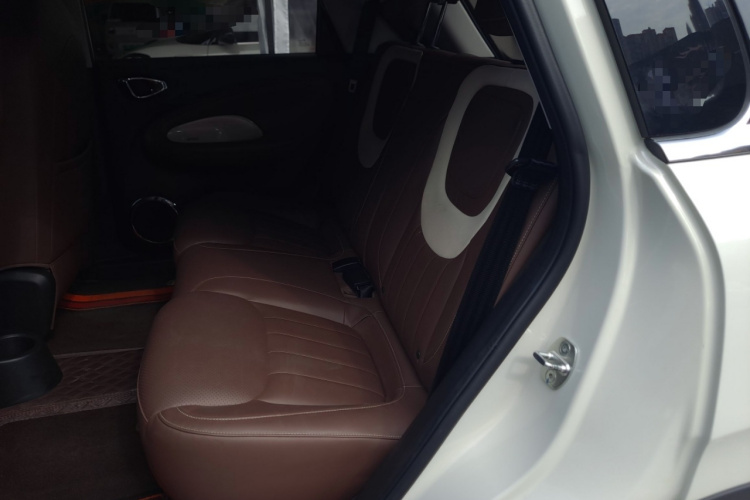 五菱汽车 五菱缤果 2023 #17 五菱汽车 五菱缤果 2023 汽车图片 #17