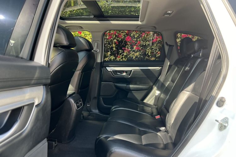 Honda CR-V 2018 #17 Honda CR-V 2018 car image #17