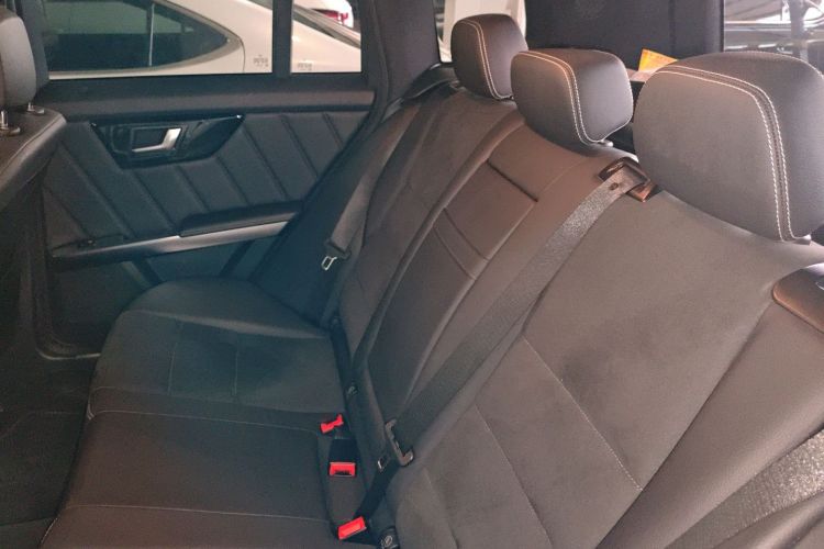 Mercedes-Benz GLK Class 2015 car image #17