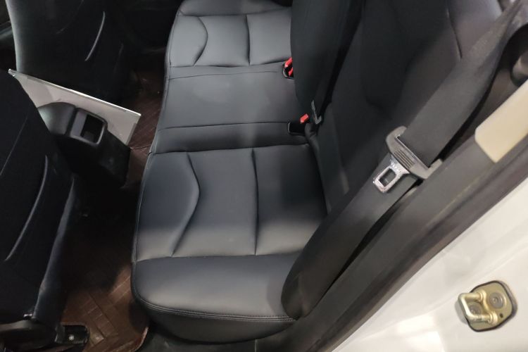 Citroen C4L 2017 #17 Citroen C4L 2017 car image #17