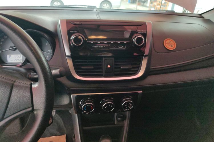 Toyota Yaris L Zhixiang 2018 صورة سيارة #17