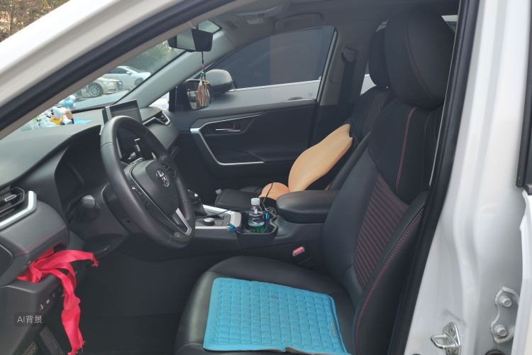 Toyota RAV4 Hybird E+ 2022 #17 Toyota RAV4 Hybird E+ 2022 car image #17