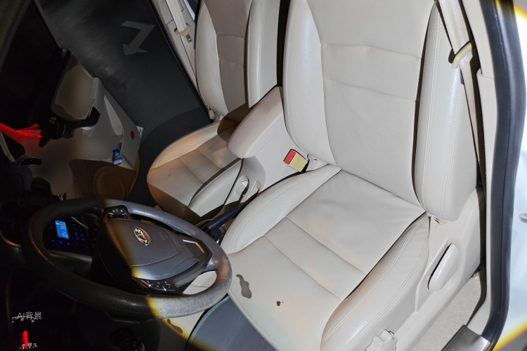 Chery Tiggo 3 2014 car image #17