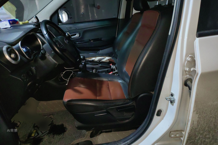 SWM斯威汽车 SWM斯威X3 2022 #17 SWM斯威汽车 SWM斯威X3 2022 汽车图片 #17