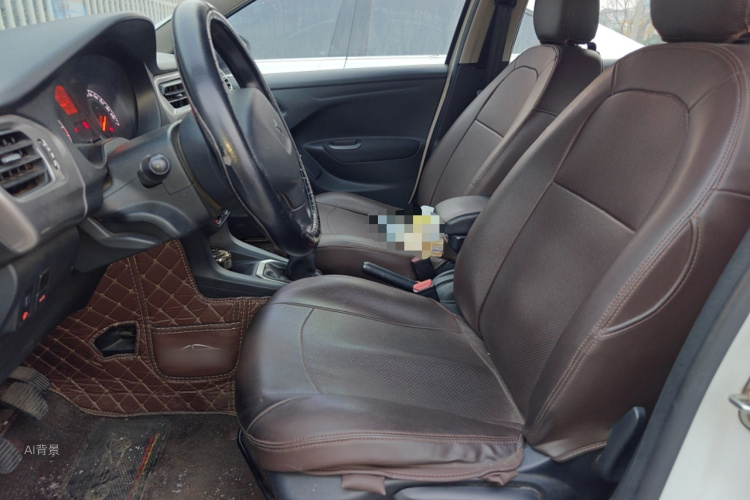 Peugeot 301 2016 car image #17