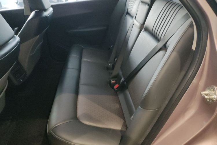 Toyota bZ3 2023 immagine di auto #17