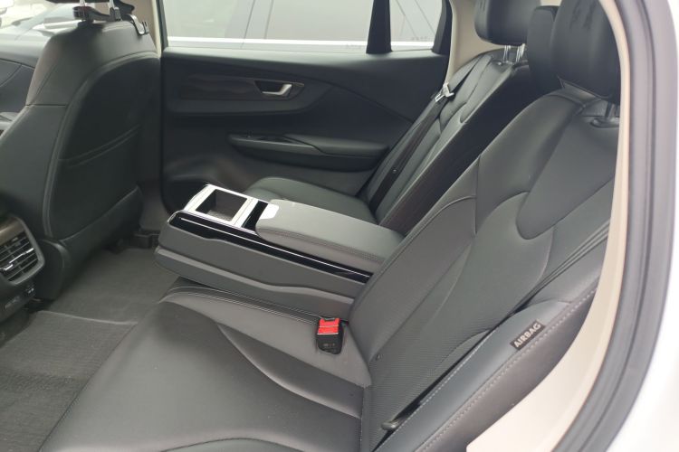 HongQi E-QM5 2024 #17 HongQi E-QM5 2024 immagine di auto #17