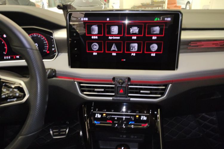 Volkswagen Tayron 2022 immagine di auto #17