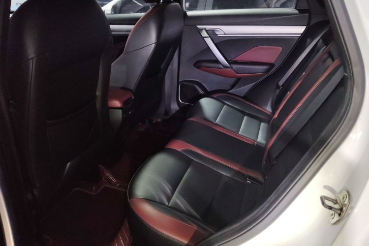 GEELY Coolray 2020 car image #17