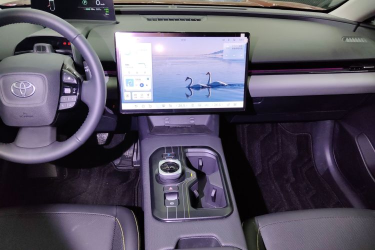 Toyota bZ5 2025 #17 Toyota bZ5 2025 car image #17