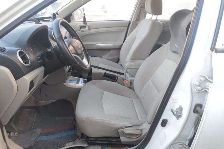 Changan Alsvin V3 2015 car image #17