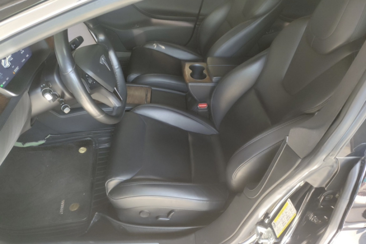 特斯拉 Model S 2019 汽车图片 #17